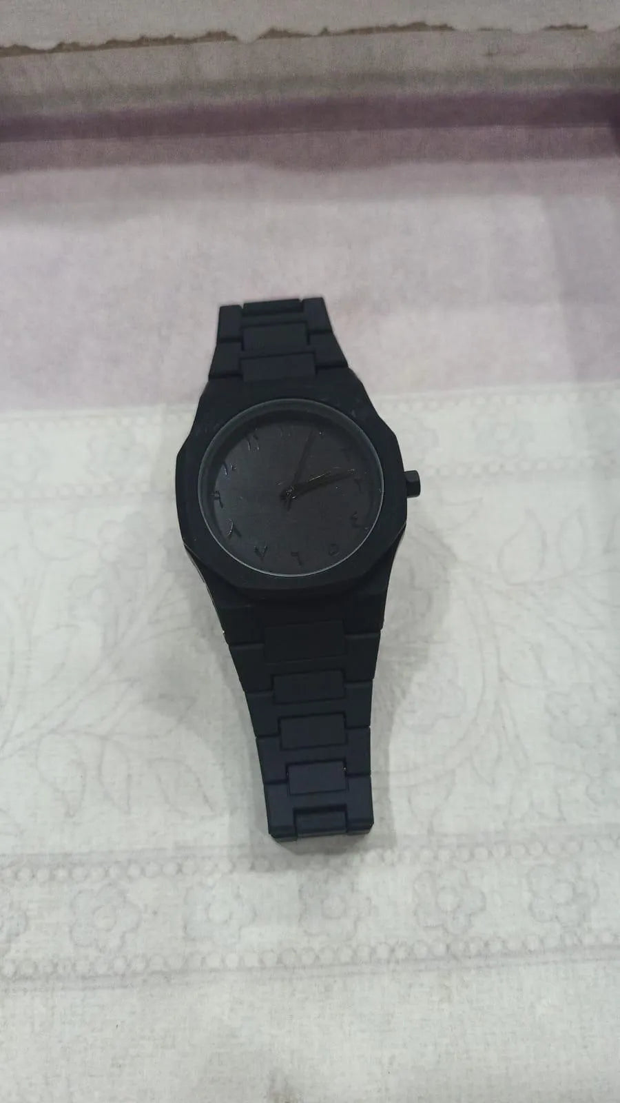 Men's Black Carbon Fiber Analogue Watch