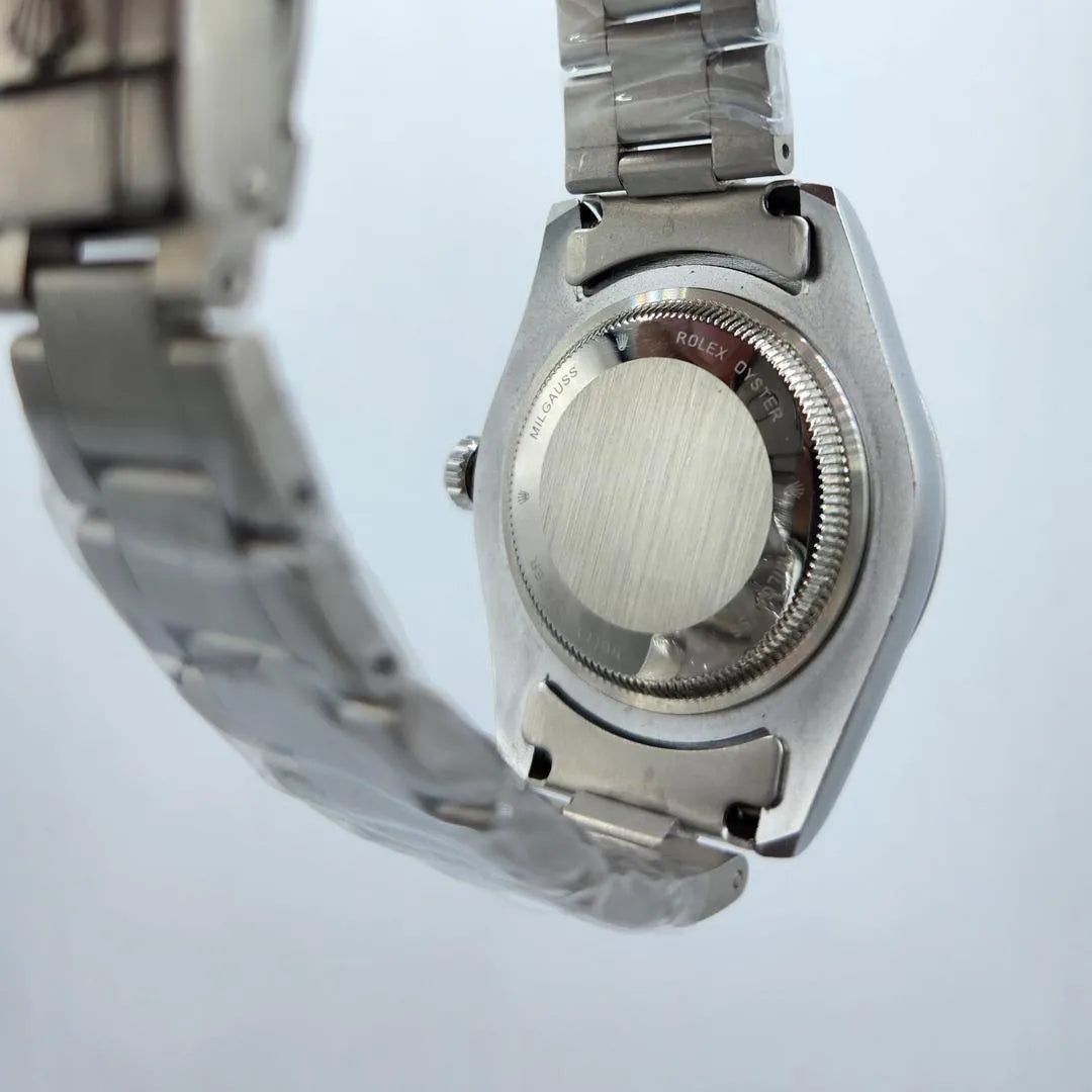 Stainless Steel Men's Watch White Dial Water Resistant