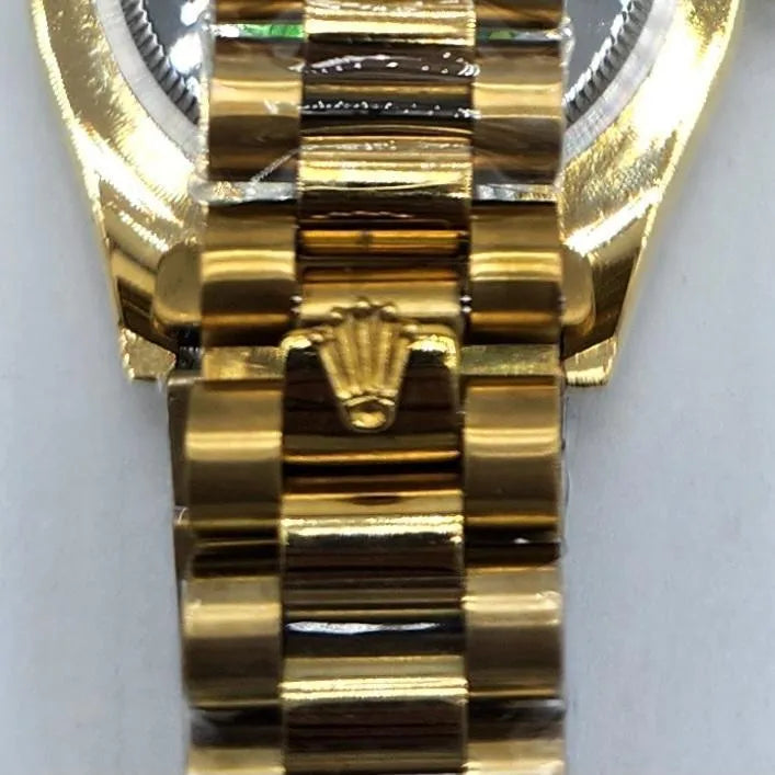 Oyster Watch Gold Rolex Fluted Bezel Olive Green Dial